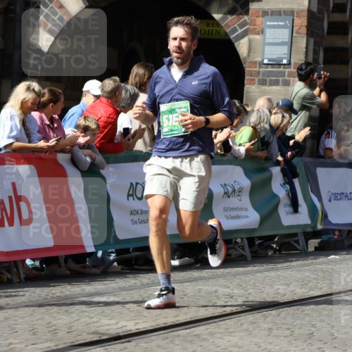 13.09.2026 - 21. swb-Marathon Bremen Strokosch-Dieckow http://msf.ph/oto/10324328 13.09.2026 13:10:46 Ziel 604, 640, 1277, 2605, 3959, 5532, 5620, 6267, 7881, 8033, 8064, 8709, 384, 697, 1385, 2021, 2759, 4023, 4475, 4571, 5079, 5155, 5168, 5314, 5387, 6657, 7115, 7136, 9622, 9659 meine-sportfotos.de
