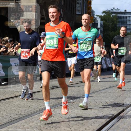 13.09.2026 - 21. swb-Marathon Bremen Strokosch-Dieckow http://msf.ph/oto/10324398 13.09.2026 13:10:47 Ziel 604, 640, 1181, 1277, 2605, 3959, 4727, 5532, 5620, 6267, 7881, 8033, 8064, 8709, 384, 697, 2021, 2759, 4023, 4475, 4571, 5079, 5168, 5314, 6471, 6657, 7115, 7136, 9622 meine-sportfotos.de