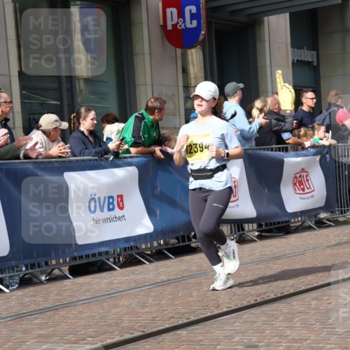 13.09.2026 - 21. swb-Marathon Bremen Strokosch-Dieckow http://msf.ph/oto/10324449 13.09.2026 11:00:18 Ziel 10263, 10272, 10275, 10306, 10369, 10677, 11045, 11126, 11162, 11180, 11343, 11475, 11556, 11687, 11708, 11769, 11797, 11819, 11838, 11959, 12018, 12397, 12430, 10144, 10758, 10801, 10810, 10867, 11016, 11071, 11129, 11158, 11159, 11160, 11250, 11259, 11445, 11453, 11524, 11525, 11528, 11547, 11587, 11588, 11589, 11623, 11879, 11907, 12105, 12106, 12123, 12190, 12274, 12291, 12352, 12394, 12530, 12531 meine-sportfotos.de