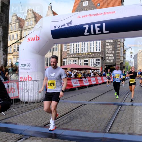 13.09.2026 - 21. swb-Marathon Bremen Tim E. http://msf.ph/oto/10324455 13.09.2026 11:00:16 Ziel 10175, 10236, 10691, 10758, 10867, 11054, 11056, 11071, 11089, 11158, 11159, 11160, 11250, 11259, 11427, 11445, 11453, 11524, 11525, 11528, 11587, 11588, 11589, 11637, 11803, 11879, 11904, 11907, 12123, 12238, 12239, 12242, 12243, 12274, 12388 meine-sportfotos.de