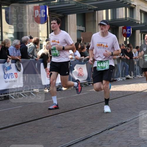 13.09.2026 - 21. swb-Marathon Bremen Strokosch-Dieckow http://msf.ph/oto/10324477 13.09.2026 13:19:28 Ziel 161, 411, 461, 495, 926, 1010, 1053, 1232, 1281, 1468, 1535, 1551, 1642, 1972, 2870, 2906, 3240, 3319, 3411, 3966, 4101, 4479, 4480, 4977, 4978, 7037, 7140, 7404, 7488, 7655, 8185, 8263, 9082, 9359, 9984, 13163, 13192, 189, 666, 1599, 2390, 2423, 2535, 3182, 3508, 4319, 4455, 4819, 5172, 5371, 6008, 6137, 6633, 7268, 7754, 7945, 8153, 9552, 9638, 9805 meine-sportfotos.de