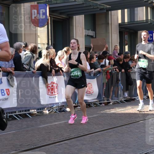 13.09.2026 - 21. swb-Marathon Bremen Strokosch-Dieckow http://msf.ph/oto/10324552 13.09.2026 13:19:30 Ziel 161, 411, 461, 495, 511, 926, 1010, 1053, 1232, 1281, 1468, 1535, 1551, 1642, 1972, 2870, 2906, 3240, 3319, 3411, 3966, 4101, 4479, 4480, 5813, 7037, 7140, 7404, 7488, 7655, 8185, 8263, 9082, 9359, 9984, 13163, 13192, 189, 666, 1599, 2390, 2423, 2535, 3182, 3508, 4319, 4455, 4819, 4977, 4978, 5172, 5371, 6008, 6633, 7268, 7754, 7945, 8153, 9552, 9638, 9805 meine-sportfotos.de