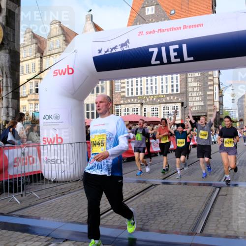 13.09.2026 - 21. swb-Marathon Bremen Tim E. http://msf.ph/oto/10324581 13.09.2026 11:00:18 Ziel 10175, 10691, 10758, 10867, 11054, 11071, 11158, 11159, 11160, 11250, 11259, 11427, 11445, 11453, 11524, 11525, 11528, 11587, 11588, 11589, 11637, 11879, 11904, 11907, 12123, 12238, 12239, 12242, 12243, 12274, 12388 meine-sportfotos.de
