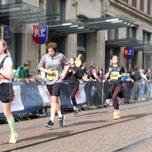 13.09.2026 - 21. swb-Marathon Bremen Strokosch-Dieckow http://msf.ph/oto/10324625 13.09.2026 11:00:22 Ziel 10263, 10272, 10275, 10306, 10367, 10368, 10369, 10857, 11055, 11126, 11162, 11180, 11343, 11475, 11556, 11687, 11708, 11769, 11797, 11804, 11819, 11838, 11959, 12006, 12018, 12397, 12430, 10144, 10677, 10758, 10801, 10810, 11016, 11045, 11071, 11129, 11158, 11159, 11160, 11259, 11453, 11524, 11525, 11528, 11547, 11587, 11588, 11589, 11623, 11907, 12105, 12106, 12123, 12190, 12274, 12291, 12352, 12394, 12530, 12531 meine-sportfotos.de