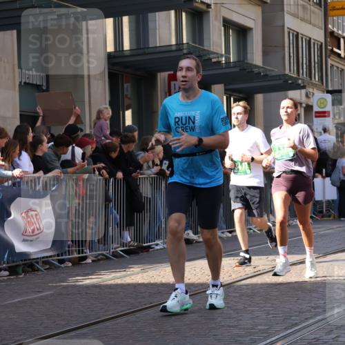 13.09.2026 - 21. swb-Marathon Bremen Strokosch-Dieckow http://msf.ph/oto/10324643 13.09.2026 13:19:33 Ziel 161, 411, 431, 461, 495, 511, 1010, 1053, 1252, 1281, 1468, 1551, 1642, 1972, 2870, 2906, 3240, 3319, 3411, 3966, 4101, 4479, 4480, 5813, 5837, 7037, 7404, 7488, 7655, 8185, 8263, 9082, 9359, 9984, 13192, 189, 666, 926, 1232, 1535, 1599, 2423, 2535, 3182, 3508, 4319, 4455, 4977, 4978, 5371, 6008, 6633, 7140, 7268, 7754, 7945, 8153, 9552, 9638, 9805, 13163 meine-sportfotos.de