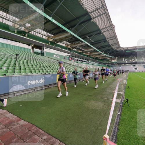 13.09.2026 - 21. swb-Marathon Bremen Michael Burmester http://msf.ph/oto/10324708 13.09.2026 13:27:41 Laufen im Stadion 111, 186, 202, 357, 364, 390, 478, 597, 726, 829, 833, 888, 925, 1077, 1220, 1412, 1473, 1496, 1608, 1700, 1769, 1958, 1961, 1984, 2236, 2273, 2309, 2388, 2404, 2428, 2502, 2507, 2542, 2574, 2576, 2582, 2592, 2725, 2748, 2817, 2875, 2876, 2923, 2965, 3045, 3047, 3050, 3061, 3073, 3084, 3184, 3219, 3359, 3540, 3589, 3592, 3629, 3694, 3756, 3826, 3885, 3907, 3978, 4108, 4238, 4457, 4660 meine-sportfotos.de