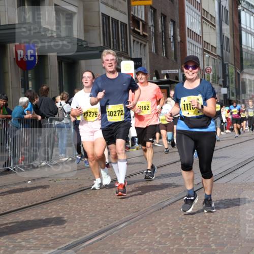 13.09.2026 - 21. swb-Marathon Bremen Strokosch-Dieckow http://msf.ph/oto/10324823 13.09.2026 11:00:28 Ziel 10093, 10263, 10272, 10275, 10306, 10367, 10368, 10753, 10857, 11055, 11162, 11180, 11247, 11343, 11359, 11475, 11540, 11556, 11687, 11708, 11728, 11797, 11804, 11819, 11838, 11959, 12006, 12116, 12397, 12428, 12430, 10144, 10369, 10677, 10801, 10810, 11016, 11045, 11126, 11129, 11547, 11587, 11588, 11589, 11623, 11769, 12018, 12105, 12106, 12190, 12291, 12352, 12394, 12530, 12531 meine-sportfotos.de