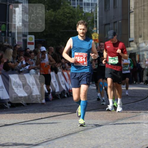 13.09.2026 - 21. swb-Marathon Bremen Strokosch-Dieckow http://msf.ph/oto/10324840 13.09.2026 13:11:00 Ziel 384, 1181, 1385, 1498, 1554, 2347, 2605, 4727, 5066, 5152, 5155, 5168, 5387, 5620, 5648, 6267, 7115, 7881, 9659, 13248, 335, 697, 1349, 2087, 3440, 3448, 3484, 3647, 4429, 6471, 8183, 8474, 9410, 9618, 9762 meine-sportfotos.de