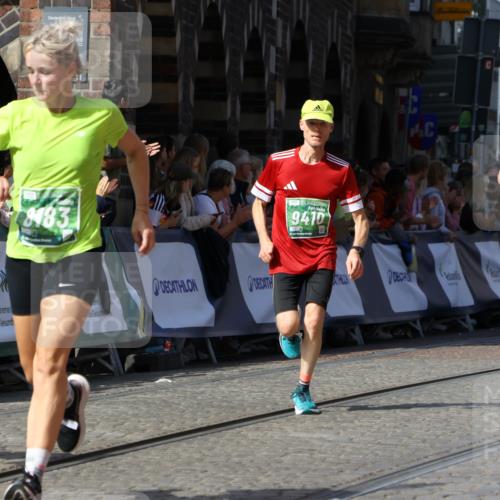 13.09.2026 - 21. swb-Marathon Bremen Strokosch-Dieckow http://msf.ph/oto/10324896 13.09.2026 13:11:02 Ziel 384, 1181, 1385, 1498, 1554, 2347, 2605, 4023, 4727, 5066, 5152, 5155, 5168, 5314, 5387, 5620, 5648, 6267, 7115, 7136, 9659, 13248, 335, 1349, 2087, 3440, 3448, 3484, 3647, 4429, 8183, 8474, 9410, 9618, 9762 meine-sportfotos.de