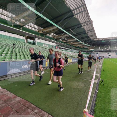 13.09.2026 - 21. swb-Marathon Bremen Michael Burmester http://msf.ph/oto/10325010 13.09.2026 13:28:16 Laufen im Stadion 111, 186, 220, 357, 364, 478, 597, 685, 726, 729, 829, 888, 925, 986, 1079, 1220, 1298, 1325, 1384, 1412, 1496, 1608, 1700, 1741, 1769, 1777, 1958, 1961, 1984, 2236, 2365, 2388, 2404, 2472, 2502, 2507, 2542, 2574, 2593, 2725, 2743, 2748, 2862, 2868, 2875, 2876, 2923, 2924, 2991, 3045, 3050, 3061, 3073, 3154, 3184, 3219, 3238, 3321, 3540, 3589, 3592, 3594, 3595, 3678, 3694, 3756, 3798, 3826, 3853, 3885, 3907, 3978, 3987, 4108, 4238, 4457, 4660 meine-sportfotos.de