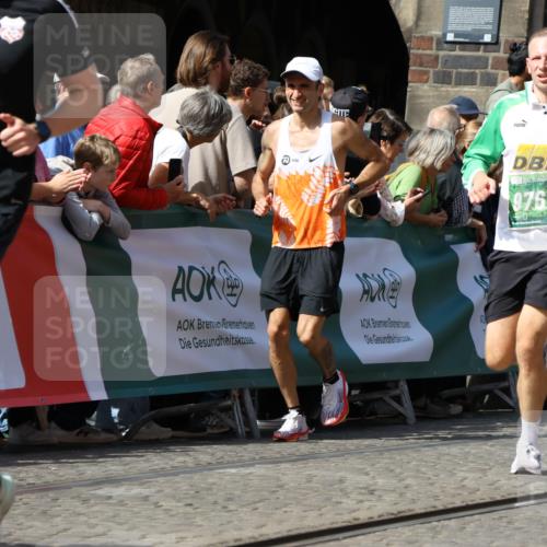 13.09.2026 - 21. swb-Marathon Bremen Strokosch-Dieckow http://msf.ph/oto/10325083 13.09.2026 13:11:09 Ziel 384, 1385, 1498, 2021, 2347, 2759, 4023, 4475, 4571, 5066, 5152, 5155, 5168, 5314, 5387, 5648, 7115, 7136, 9622, 9659, 13248, 1349, 2087, 3440, 3448, 3899, 6274, 8474, 9291, 9618, 9762 meine-sportfotos.de