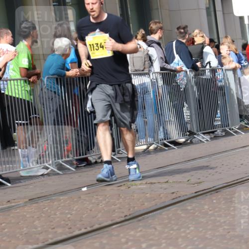 13.09.2026 - 21. swb-Marathon Bremen Strokosch-Dieckow http://msf.ph/oto/10325159 13.09.2026 11:00:36 Ziel 10093, 10263, 10367, 10368, 10428, 10639, 10753, 10857, 11055, 11247, 11343, 11359, 11475, 11540, 11556, 11728, 11797, 11804, 11819, 11850, 11959, 12006, 12085, 12116, 12397, 12428, 10144, 10263, 10272, 10275, 10306, 10369, 10677, 10801, 10810, 11045, 11126, 11129, 11162, 11180, 11547, 11623, 11687, 11708, 11769, 11838, 12018, 12105, 12106, 12190, 12291, 12394, 12430, 12530, 12531 meine-sportfotos.de