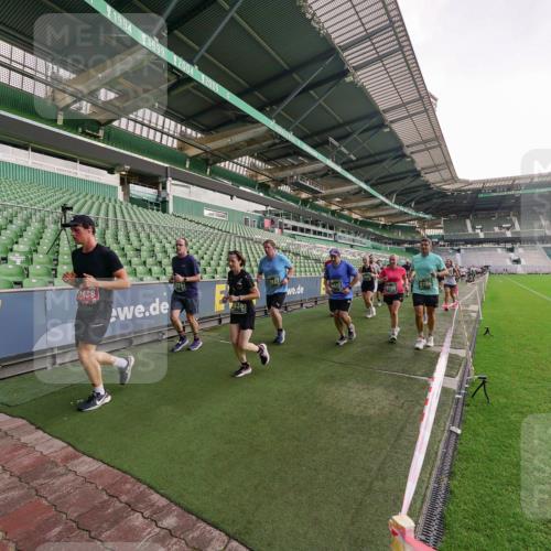 13.09.2026 - 21. swb-Marathon Bremen Michael Burmester http://msf.ph/oto/10325287 13.09.2026 13:28:53 Laufen im Stadion 111, 220, 357, 422, 476, 478, 597, 685, 726, 729, 754, 829, 888, 925, 986, 1079, 1217, 1220, 1270, 1298, 1325, 1384, 1496, 1615, 1741, 1769, 1777, 1958, 1984, 2236, 2238, 2326, 2365, 2436, 2472, 2502, 2546, 2574, 2593, 2740, 2743, 2830, 2862, 2868, 2876, 2924, 2991, 3020, 3053, 3061, 3129, 3154, 3219, 3238, 3274, 3321, 3361, 3563, 3589, 3594, 3595, 3605, 3678, 3694, 3755, 3758, 3798, 3826, 3853, 3885, 3907, 3953, 3965, 3971, 3978, 3987, 4011, 4108, 4238, 4457, 4660 meine-sportfotos.de