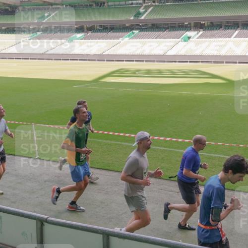 13.09.2026 - 21. swb-Marathon Bremen Michael Burmester http://msf.ph/oto/10325460 13.09.2026 12:54:50 Laufen im Stadion 161, 189, 201, 205, 313, 376, 385, 388, 461, 472, 481, 495, 541, 560, 615, 616, 666, 675, 696, 740, 816, 827, 913, 982, 1053, 1058, 1076, 1197, 1207, 1390, 1419, 1468, 1551, 1599, 1631, 1645, 1658, 1707, 1814, 2055, 2125, 2234, 2251, 2280, 2319, 2362, 2383, 2390, 2422, 2454, 2474, 2499, 2623, 2701, 2733, 2801, 2824, 2870, 2882, 2913, 2922, 2962, 2971, 2997, 3012, 3054, 3057, 3134, 3175, 3192, 3206, 3241, 3246, 3346, 3356, 3357, 3413, 3706, 3716, 3836, 4137, 5530, 6106 meine-sportfotos.de