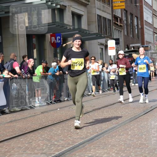 13.09.2026 - 21. swb-Marathon Bremen Strokosch-Dieckow http://msf.ph/oto/10325699 13.09.2026 11:00:49 Ziel 10093, 10428, 10639, 10753, 10892, 10964, 10965, 11049, 11116, 11260, 11306, 11359, 11428, 11540, 11681, 11682, 11728, 11751, 11813, 11816, 11850, 12085, 12116, 12241, 12245, 12283, 12390, 12391, 12428, 10263, 10272, 10275, 10306, 10367, 10368, 10369, 10857, 11055, 11162, 11180, 11247, 11343, 11475, 11556, 11687, 11708, 11769, 11797, 11804, 11819, 11838, 11959, 12006, 12018, 12397, 12430 meine-sportfotos.de
