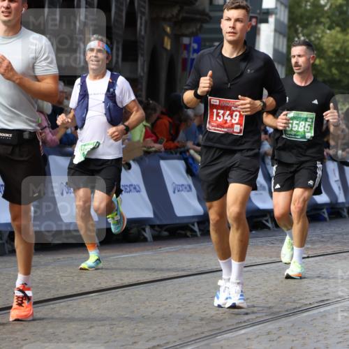13.09.2026 - 21. swb-Marathon Bremen Strokosch-Dieckow http://msf.ph/oto/10325850 13.09.2026 13:11:39 Ziel 382, 1349, 2087, 3440, 3448, 3484, 3899, 4429, 6274, 8474, 9291, 9618, 9762, 826, 863, 4368, 4651, 5521, 5585, 5893, 6059, 6668, 8996, 9398, 13055 meine-sportfotos.de