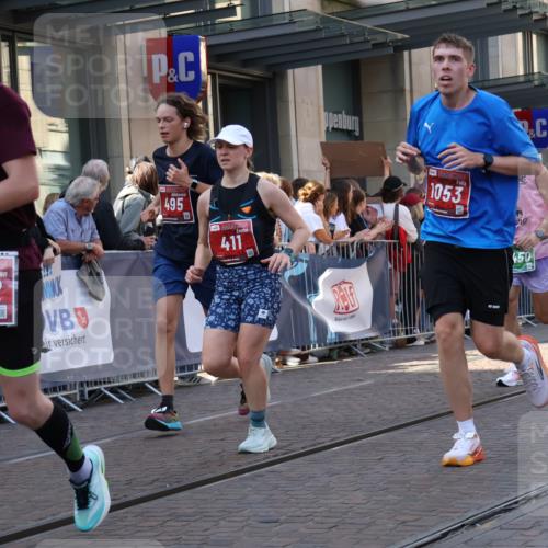 13.09.2026 - 21. swb-Marathon Bremen Strokosch-Dieckow http://msf.ph/oto/10325915 13.09.2026 13:20:04 Ziel 201, 232, 334, 655, 1197, 1528, 1646, 1750, 1931, 2122, 2493, 2577, 2885, 2953, 3685, 3813, 4351, 4358, 5137, 5450, 5493, 5583, 6495, 6496, 6901, 7018, 7341, 7664, 8178, 9047, 9518, 9721, 9756, 9949, 13222, 205, 411, 431, 495, 511, 1053, 1058, 1252, 1390, 1537, 1551, 1931, 1972, 2343, 2807, 2870, 2903, 2906, 3240, 3319, 3411, 3690, 3966, 4101, 4287, 4479, 4480, 5340, 5389, 5813, 5837, 6663, 7341, 7404, 7488, 7531, 7655, 8263, 9082, 9359, 13192 meine-sportfotos.de