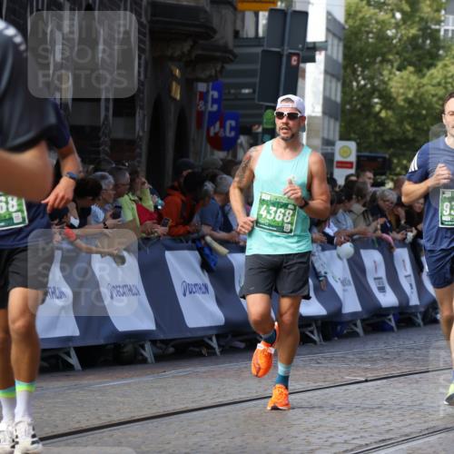 13.09.2026 - 21. swb-Marathon Bremen Strokosch-Dieckow http://msf.ph/oto/10326108 13.09.2026 13:11:47 Ziel 382, 3899, 6274, 7109, 8982, 9291, 493, 826, 863, 2444, 3336, 4368, 4698, 5521, 5893, 6668, 9398 meine-sportfotos.de