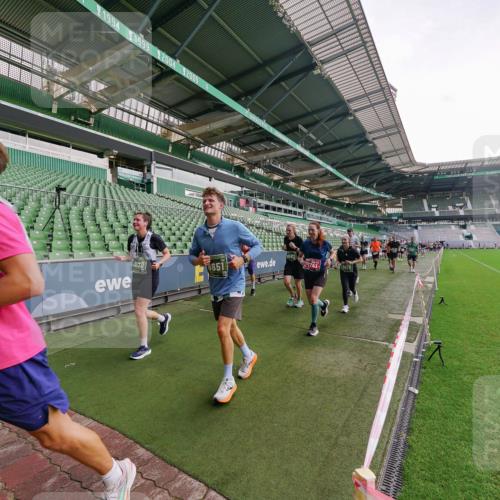 13.09.2026 - 21. swb-Marathon Bremen Michael Burmester http://msf.ph/oto/10326125 13.09.2026 13:30:01 Laufen im Stadion 171, 220, 297, 405, 422, 476, 639, 685, 729, 754, 767, 806, 986, 1079, 1217, 1242, 1270, 1384, 1615, 1633, 1634, 1777, 1810, 1811, 1886, 1983, 2216, 2238, 2242, 2249, 2263, 2326, 2365, 2436, 2449, 2546, 2593, 2615, 2637, 2719, 2738, 2740, 2830, 2862, 2868, 2869, 2871, 2918, 2924, 2991, 2994, 3020, 3053, 3101, 3129, 3227, 3238, 3274, 3286, 3321, 3361, 3563, 3594, 3595, 3605, 3678, 3755, 3758, 3798, 3876, 3898, 3929, 3953, 3965, 3971, 3987, 4011, 4056 meine-sportfotos.de