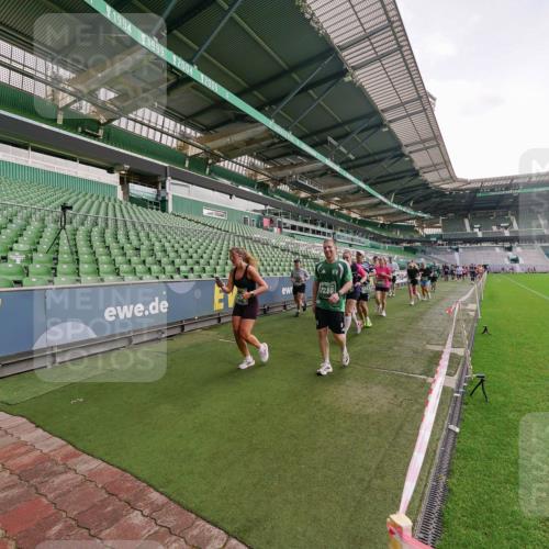 13.09.2026 - 21. swb-Marathon Bremen Michael Burmester http://msf.ph/oto/10326229 13.09.2026 13:30:10 Laufen im Stadion 122, 171, 224, 297, 405, 422, 476, 639, 685, 729, 754, 767, 806, 986, 1114, 1217, 1242, 1270, 1384, 1529, 1615, 1633, 1634, 1777, 1810, 1811, 1886, 1983, 2216, 2238, 2242, 2249, 2263, 2326, 2368, 2372, 2436, 2449, 2546, 2615, 2629, 2637, 2719, 2738, 2740, 2830, 2862, 2868, 2869, 2871, 2918, 2924, 2991, 2994, 3020, 3053, 3101, 3129, 3227, 3238, 3274, 3286, 3321, 3361, 3563, 3594, 3595, 3605, 3678, 3755, 3758, 3798, 3873, 3876, 3898, 3929, 3953, 3965, 3971, 3987, 4011, 4056, 357 meine-sportfotos.de