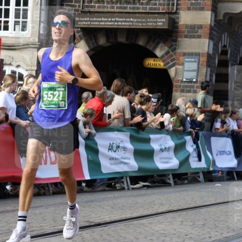 13.09.2026 - 21. swb-Marathon Bremen Strokosch-Dieckow http://msf.ph/oto/10326245 13.09.2026 13:11:53 Ziel 382, 3899, 6059, 7109, 8982, 493, 863, 2444, 2447, 2820, 3336, 3703, 4283, 4698, 5893, 6739, 7621 meine-sportfotos.de