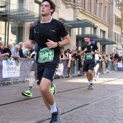 13.09.2026 - 21. swb-Marathon Bremen Strokosch-Dieckow http://msf.ph/oto/10326316 13.09.2026 13:20:15 Ziel 201, 232, 334, 541, 769, 876, 1197, 1528, 1646, 2493, 2577, 2953, 3813, 4174, 4351, 4357, 4358, 4482, 5137, 5450, 5493, 5855, 6177, 6495, 6496, 7411, 8141, 8178, 8804, 9047, 9162, 9691, 9721, 9949, 13126, 13222, 205, 431, 495, 511, 655, 1058, 1252, 1390, 1537, 1551, 1750, 1931, 1972, 2122, 2343, 2807, 2885, 2903, 3240, 3685, 3690, 4287, 5340, 5389, 5583, 5813, 5837, 6663, 6901, 7018, 7341, 7404, 7488, 7531, 7664, 9518, 9756, 13192 meine-sportfotos.de