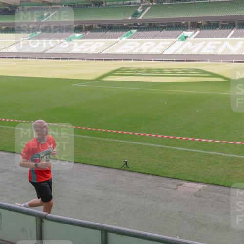 13.09.2026 - 21. swb-Marathon Bremen Michael Burmester http://msf.ph/oto/10326428 13.09.2026 12:55:57 Laufen im Stadion 201, 205, 307, 388, 411, 431, 465, 495, 655, 854, 876, 913, 926, 948, 1053, 1058, 1130, 1197, 1390, 1537, 1599, 1645, 1750, 1972, 2001, 2040, 2122, 2125, 2234, 2251, 2260, 2319, 2383, 2390, 2473, 2474, 2535, 2604, 2733, 2761, 2801, 2812, 2870, 2922, 2948, 3012, 3057, 3119, 3134, 3175, 3192, 3202, 3206, 3241, 3246, 3290, 3346, 3348, 3356, 3411, 3508, 3706, 3716, 3836, 4135, 4137, 4171, 4413, 4479, 4733, 5277, 5430, 5530, 5695, 5867, 6106 meine-sportfotos.de