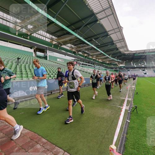 13.09.2026 - 21. swb-Marathon Bremen Michael Burmester http://msf.ph/oto/10326434 13.09.2026 13:30:31 Laufen im Stadion 122, 171, 224, 297, 405, 422, 476, 639, 754, 767, 806, 840, 1114, 1217, 1242, 1270, 1314, 1529, 1615, 1633, 1634, 1775, 1810, 1811, 1886, 1983, 2216, 2238, 2242, 2249, 2263, 2326, 2368, 2372, 2436, 2449, 2546, 2615, 2629, 2637, 2643, 2677, 2719, 2738, 2740, 2830, 2869, 2871, 2877, 2918, 2952, 2994, 3020, 3053, 3094, 3101, 3129, 3227, 3274, 3286, 3361, 3401, 3563, 3605, 3723, 3758, 3873, 3876, 3898, 3929, 3965, 3971, 4011, 4056, 357 meine-sportfotos.de