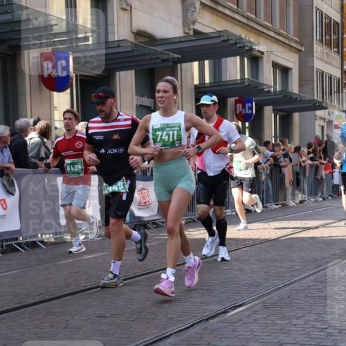 13.09.2026 - 21. swb-Marathon Bremen Strokosch-Dieckow http://msf.ph/oto/10326458 13.09.2026 13:20:19 Ziel 201, 334, 541, 769, 876, 1197, 1528, 1646, 2493, 2953, 3813, 3866, 4174, 4357, 4358, 4482, 5137, 5213, 5493, 5855, 5954, 6177, 6495, 6496, 7411, 7517, 8005, 8141, 8804, 9162, 9691, 9721, 9949, 13126, 13222, 205, 232, 431, 511, 655, 1058, 1252, 1390, 1537, 1750, 1931, 2122, 2343, 2577, 2807, 2885, 2903, 3685, 3690, 4287, 4351, 5137, 5340, 5389, 5450, 5583, 5813, 5837, 6663, 6901, 7018, 7341, 7531, 7664, 8178, 9047, 9518, 9756, 13222 meine-sportfotos.de