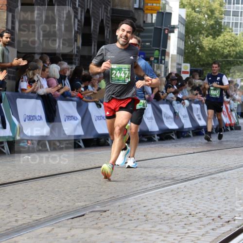 13.09.2026 - 21. swb-Marathon Bremen Strokosch-Dieckow http://msf.ph/oto/10326600 13.09.2026 13:12:06 Ziel 826, 863, 4368, 4651, 5521, 5585, 5893, 6059, 6668, 8996, 9398, 13055, 2447, 3362, 3830, 5940, 6107, 6739, 7328, 7521, 8981, 13013 meine-sportfotos.de