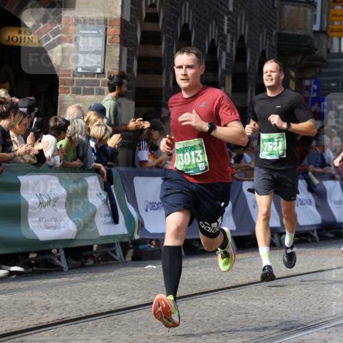 13.09.2026 - 21. swb-Marathon Bremen Strokosch-Dieckow http://msf.ph/oto/10326741 13.09.2026 13:12:12 Ziel 493, 826, 863, 2444, 3336, 4368, 4651, 4698, 5521, 5585, 5893, 6059, 6668, 8996, 9398, 13055, 899, 2480, 3362, 3830, 4560, 6107, 7328, 7521, 8981 meine-sportfotos.de