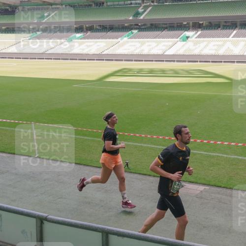 13.09.2026 - 21. swb-Marathon Bremen Michael Burmester http://msf.ph/oto/10326755 13.09.2026 12:56:20 Laufen im Stadion 205, 307, 388, 411, 431, 465, 495, 655, 769, 854, 857, 876, 913, 926, 948, 1058, 1130, 1197, 1390, 1537, 1599, 1601, 1645, 1750, 1972, 2001, 2040, 2051, 2122, 2125, 2234, 2251, 2260, 2319, 2383, 2473, 2493, 2535, 2604, 2634, 2640, 2671, 2761, 2812, 2948, 3057, 3078, 3119, 3192, 3202, 3246, 3290, 3346, 3348, 3411, 3450, 3458, 3508, 3514, 3634, 3706, 3716, 3760, 3813, 3836, 4135, 4137, 4171, 4413, 4479, 4733, 5277, 5430, 5530, 5695, 5867, 6106 meine-sportfotos.de