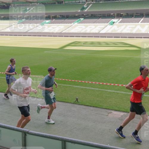 13.09.2026 - 21. swb-Marathon Bremen Michael Burmester http://msf.ph/oto/10326920 13.09.2026 12:56:36 Laufen im Stadion 205, 307, 411, 431, 465, 655, 769, 776, 854, 857, 876, 913, 926, 948, 1058, 1130, 1254, 1537, 1601, 1645, 1750, 1809, 1900, 1972, 2001, 2040, 2051, 2075, 2122, 2260, 2319, 2402, 2473, 2493, 2535, 2604, 2634, 2640, 2671, 2761, 2812, 2904, 2948, 3057, 3078, 3119, 3192, 3202, 3290, 3348, 3411, 3450, 3458, 3508, 3514, 3634, 3706, 3716, 3760, 3813, 3836, 3939, 4135, 4137, 4171, 4174, 4316, 4413, 4479, 4733, 5277, 5430, 5530, 5695, 5867, 6106 meine-sportfotos.de