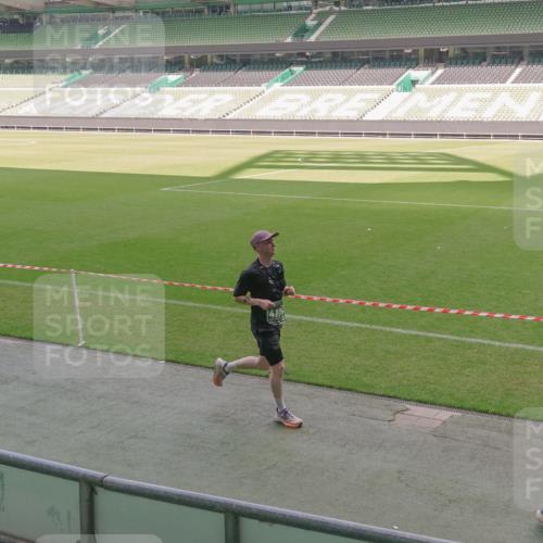 13.09.2026 - 21. swb-Marathon Bremen Michael Burmester http://msf.ph/oto/10326961 13.09.2026 12:56:39 Laufen im Stadion 205, 307, 411, 431, 465, 655, 769, 776, 854, 857, 876, 913, 926, 948, 1010, 1058, 1130, 1254, 1537, 1601, 1645, 1750, 1809, 1900, 1972, 2001, 2040, 2051, 2075, 2122, 2260, 2319, 2324, 2402, 2473, 2493, 2535, 2604, 2634, 2640, 2671, 2761, 2812, 2904, 2948, 3051, 3057, 3078, 3119, 3192, 3202, 3290, 3348, 3411, 3450, 3458, 3508, 3514, 3634, 3706, 3760, 3813, 3836, 3939, 4101, 4135, 4137, 4171, 4174, 4316, 4413, 4479, 4733, 5277, 5430, 5530, 5695, 5867, 6106 meine-sportfotos.de