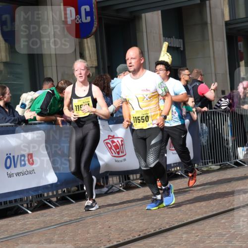 13.09.2026 - 21. swb-Marathon Bremen Strokosch-Dieckow http://msf.ph/oto/10327033 13.09.2026 11:01:21 Ziel 10181, 10251, 10332, 10497, 10560, 11075, 11150, 11305, 11324, 11369, 11412, 11413, 11459, 11467, 11479, 11486, 11550, 11551, 11666, 11668, 11747, 11788, 11798, 11985, 11986, 12047, 12379, 10428, 10639, 10647, 10648, 10678, 10892, 10964, 10965, 11049, 11116, 11260, 11306, 11428, 11459, 11681, 11682, 11751, 11796, 11813, 11816, 11850, 11969, 11970, 12062, 12085, 12241, 12245, 12283, 12390, 12391 meine-sportfotos.de
