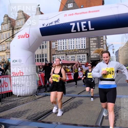 13.09.2026 - 21. swb-Marathon Bremen Tim E. http://msf.ph/oto/10327055 13.09.2026 11:01:46 Ziel 10181, 10251, 10497, 10560, 10647, 10648, 10678, 11324, 11459, 11467, 11550, 11551, 11666, 11788, 11796, 11798, 11969, 11970, 12047, 12062 meine-sportfotos.de