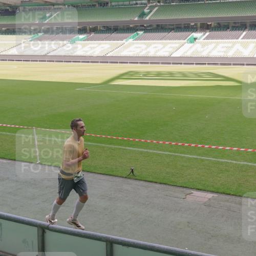 13.09.2026 - 21. swb-Marathon Bremen Michael Burmester http://msf.ph/oto/10327085 13.09.2026 12:56:46 Laufen im Stadion 307, 411, 431, 465, 655, 769, 776, 854, 857, 876, 913, 926, 948, 1010, 1058, 1130, 1254, 1537, 1601, 1645, 1750, 1809, 1900, 1972, 2001, 2040, 2051, 2075, 2122, 2260, 2319, 2324, 2402, 2473, 2493, 2535, 2604, 2634, 2640, 2671, 2761, 2812, 2904, 2948, 3051, 3057, 3078, 3119, 3192, 3202, 3290, 3348, 3411, 3450, 3458, 3508, 3514, 3634, 3690, 3760, 3813, 3866, 3939, 4101, 4135, 4137, 4171, 4174, 4316, 4413, 4479, 4733, 5277, 5430, 5530, 5695, 5867, 6106 meine-sportfotos.de