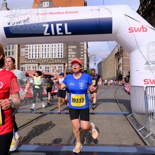 13.09.2026 - 21. swb-Marathon Bremen Tim E. http://msf.ph/oto/10327289 13.09.2026 11:01:58 Ziel 10181, 10251, 10332, 10497, 11075, 11150, 11305, 11324, 11412, 11413, 11479, 11486, 11550, 11551, 11666, 11668, 11747, 11798, 11985, 11986, 12379 meine-sportfotos.de