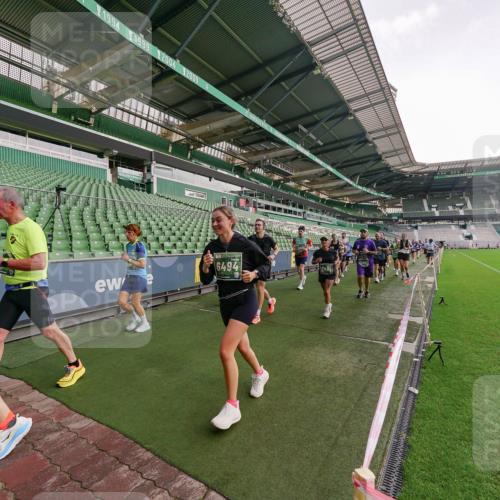 13.09.2026 - 21. swb-Marathon Bremen Michael Burmester http://msf.ph/oto/10327478 13.09.2026 13:32:37 Laufen im Stadion 155, 295, 344, 350, 386, 487, 490, 617, 690, 786, 787, 840, 965, 1001, 1051, 1133, 1142, 1292, 1310, 1314, 1326, 1329, 1377, 1427, 1591, 1592, 1801, 1869, 1892, 1897, 1904, 1923, 2077, 2132, 2226, 2230, 2231, 2253, 2270, 2274, 2320, 2344, 2374, 2456, 2514, 2523, 2539, 2556, 2616, 2630, 2649, 2726, 2769, 2848, 2945, 2952, 3014, 3038, 3140, 3223, 3350, 3379, 3426, 3572, 3601, 3614, 3644, 3723, 3736, 3746, 3797, 3901, 3918, 3944 meine-sportfotos.de