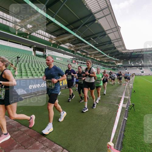 13.09.2026 - 21. swb-Marathon Bremen Michael Burmester http://msf.ph/oto/10327529 13.09.2026 13:32:41 Laufen im Stadion 155, 295, 344, 350, 386, 487, 490, 594, 617, 690, 786, 787, 840, 965, 1001, 1051, 1133, 1142, 1292, 1310, 1314, 1326, 1329, 1377, 1427, 1591, 1592, 1801, 1869, 1892, 1897, 1904, 1923, 2077, 2132, 2226, 2230, 2231, 2253, 2270, 2274, 2320, 2344, 2374, 2399, 2400, 2456, 2514, 2523, 2539, 2556, 2616, 2630, 2649, 2726, 2769, 2848, 2945, 2952, 3014, 3038, 3140, 3223, 3350, 3379, 3426, 3572, 3601, 3614, 3644, 3736, 3746, 3797, 3901, 3918, 3944 meine-sportfotos.de