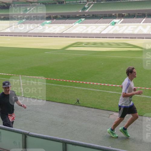 13.09.2026 - 21. swb-Marathon Bremen Michael Burmester http://msf.ph/oto/10327533 13.09.2026 12:57:22 Laufen im Stadion 307, 334, 431, 465, 672, 769, 776, 789, 790, 857, 876, 909, 926, 948, 1010, 1119, 1130, 1191, 1199, 1254, 1535, 1601, 1647, 1750, 1752, 1809, 1881, 1900, 1972, 2001, 2040, 2046, 2051, 2075, 2324, 2371, 2397, 2402, 2423, 2473, 2493, 2535, 2634, 2640, 2671, 2761, 2812, 2903, 2904, 2948, 3051, 3078, 3119, 3138, 3182, 3186, 3202, 3290, 3319, 3348, 3411, 3450, 3458, 3508, 3514, 3534, 3634, 3655, 3685, 3690, 3695, 3760, 3813, 3866, 3939, 4101, 4120, 4171, 4174, 4316, 4479 meine-sportfotos.de