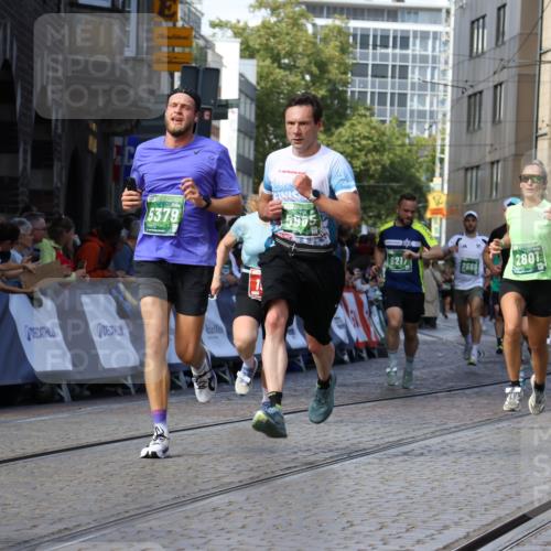 13.09.2026 - 21. swb-Marathon Bremen Strokosch-Dieckow http://msf.ph/oto/10327558 13.09.2026 13:12:53 Ziel 899, 1517, 2362, 2480, 3054, 4560, 4879, 5416, 6796, 9775, 9803, 313, 868, 2498, 2559, 2801, 2858, 3625, 5379, 5965, 6349, 7874, 8291, 8419, 8798, 9092, 9217, 13140 meine-sportfotos.de