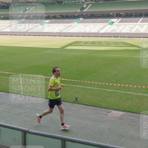13.09.2026 - 21. swb-Marathon Bremen Michael Burmester http://msf.ph/oto/10327587 13.09.2026 12:57:28 Laufen im Stadion 141, 307, 334, 431, 511, 672, 769, 776, 789, 790, 857, 876, 909, 926, 948, 1010, 1119, 1130, 1191, 1199, 1254, 1535, 1601, 1647, 1752, 1809, 1881, 1900, 1933, 1972, 2001, 2040, 2046, 2051, 2075, 2324, 2371, 2397, 2402, 2423, 2473, 2493, 2535, 2634, 2640, 2671, 2761, 2812, 2903, 2904, 2948, 3051, 3078, 3119, 3138, 3148, 3182, 3186, 3202, 3290, 3319, 3338, 3348, 3411, 3450, 3458, 3514, 3534, 3634, 3655, 3685, 3690, 3695, 3760, 3813, 3866, 3933, 3939, 4101, 4120, 4171, 4174, 4316 meine-sportfotos.de