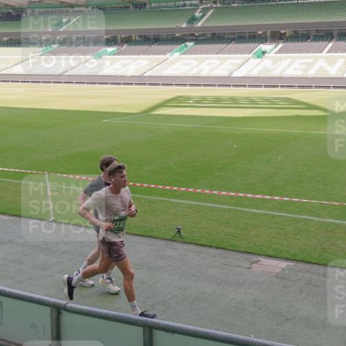 13.09.2026 - 21. swb-Marathon Bremen Michael Burmester http://msf.ph/oto/10327600 13.09.2026 12:57:29 Laufen im Stadion 141, 307, 334, 431, 511, 672, 769, 776, 789, 790, 857, 876, 909, 926, 948, 1010, 1119, 1130, 1191, 1199, 1254, 1535, 1601, 1647, 1752, 1809, 1881, 1900, 1933, 1972, 2001, 2040, 2046, 2051, 2075, 2324, 2371, 2397, 2402, 2423, 2473, 2493, 2535, 2634, 2640, 2671, 2761, 2812, 2903, 2904, 2948, 3051, 3078, 3119, 3138, 3148, 3182, 3186, 3202, 3290, 3319, 3338, 3348, 3450, 3458, 3514, 3534, 3634, 3655, 3685, 3690, 3695, 3760, 3813, 3866, 3933, 3939, 4101, 4120, 4171, 4174, 4316 meine-sportfotos.de