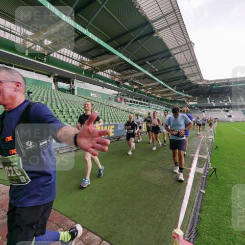 13.09.2026 - 21. swb-Marathon Bremen Michael Burmester http://msf.ph/oto/10327614 13.09.2026 13:32:49 Laufen im Stadion 155, 344, 350, 386, 487, 490, 594, 617, 690, 765, 786, 787, 965, 1001, 1051, 1133, 1142, 1292, 1310, 1326, 1377, 1427, 1591, 1592, 1801, 1869, 1892, 1897, 1904, 1923, 2077, 2132, 2226, 2230, 2231, 2253, 2270, 2274, 2320, 2344, 2374, 2399, 2400, 2456, 2514, 2523, 2539, 2556, 2616, 2630, 2649, 2718, 2726, 2769, 2848, 2945, 2982, 3014, 3140, 3223, 3350, 3379, 3572, 3601, 3614, 3644, 3736, 3746, 3797, 3901, 3944, 3952 meine-sportfotos.de