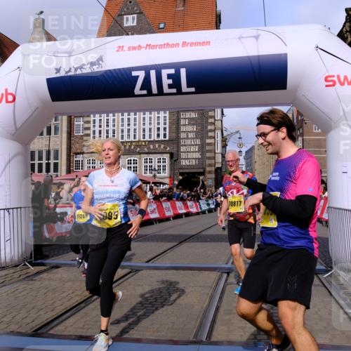 13.09.2026 - 21. swb-Marathon Bremen Tim E. http://msf.ph/oto/10327733 13.09.2026 11:02:12 Ziel 10257, 10409, 10444, 10500, 10617, 10803, 10817, 10924, 11115, 11268, 11369, 11412, 11413, 11436, 11479, 11486, 11859, 12016, 12095, 12145, 12360, 12379, 12412, 12466, 12506 meine-sportfotos.de