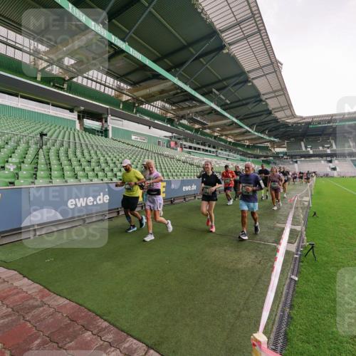13.09.2026 - 21. swb-Marathon Bremen Michael Burmester http://msf.ph/oto/10327758 13.09.2026 13:33:07 Laufen im Stadion 155, 344, 350, 386, 428, 490, 594, 617, 690, 765, 786, 787, 1001, 1051, 1098, 1133, 1292, 1326, 1377, 1427, 1557, 1591, 1592, 1661, 1760, 1801, 1869, 1897, 1923, 1996, 2077, 2132, 2226, 2230, 2231, 2253, 2270, 2274, 2320, 2344, 2374, 2399, 2400, 2456, 2479, 2514, 2515, 2523, 2539, 2543, 2556, 2616, 2630, 2649, 2718, 2757, 2769, 2787, 2848, 2945, 2982, 3014, 3350, 3379, 3443, 3503, 3572, 3577, 3601, 3614, 3644, 3746, 3797, 3875, 3901, 3911, 3952, 4001 meine-sportfotos.de