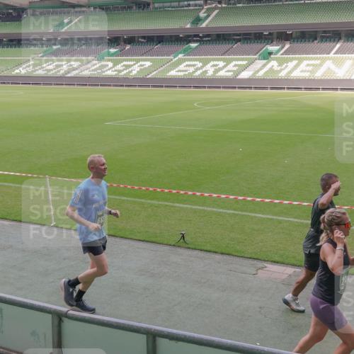 13.09.2026 - 21. swb-Marathon Bremen Michael Burmester http://msf.ph/oto/10327933 13.09.2026 12:57:57 Laufen im Stadion 141, 148, 334, 431, 511, 672, 769, 776, 789, 790, 857, 909, 1010, 1119, 1130, 1191, 1199, 1254, 1281, 1535, 1601, 1642, 1647, 1752, 1809, 1881, 1900, 1931, 1933, 2046, 2051, 2075, 2324, 2343, 2371, 2397, 2402, 2423, 2425, 2473, 2493, 2634, 2640, 2671, 2761, 2771, 2807, 2903, 2904, 3051, 3078, 3120, 3138, 3148, 3182, 3186, 3319, 3338, 3435, 3450, 3458, 3514, 3534, 3560, 3634, 3655, 3685, 3690, 3695, 3760, 3813, 3866, 3933, 3939, 4101, 4120, 4174, 4316, 205 meine-sportfotos.de