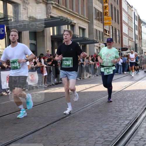 13.09.2026 - 21. swb-Marathon Bremen Strokosch-Dieckow http://msf.ph/oto/10327963 13.09.2026 13:20:57 Ziel 226, 1191, 2979, 3202, 3450, 3534, 4234, 4362, 4445, 4484, 4519, 4734, 6357, 6862, 6970, 8237, 8323, 8408, 8791, 9267, 9268, 9514, 9722, 9900, 13120, 541, 769, 854, 876, 1056, 1881, 2425, 2640, 3356, 3866, 3933, 4126, 4174, 4316, 4465, 4482, 4612, 5161, 5213, 5855, 5954, 6177, 6401, 6680, 7517, 7902, 8005, 8141, 8622, 8804, 8971, 9691, 13120, 13126 meine-sportfotos.de