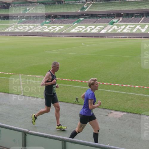 13.09.2026 - 21. swb-Marathon Bremen Michael Burmester http://msf.ph/oto/10328051 13.09.2026 12:58:10 Laufen im Stadion 141, 148, 334, 511, 672, 769, 776, 789, 790, 857, 909, 1010, 1119, 1191, 1199, 1254, 1281, 1535, 1601, 1642, 1647, 1752, 1809, 1881, 1900, 1931, 1933, 2046, 2051, 2075, 2324, 2343, 2367, 2371, 2397, 2402, 2423, 2425, 2493, 2577, 2634, 2640, 2671, 2771, 2807, 2903, 2904, 3021, 3051, 3078, 3120, 3138, 3148, 3182, 3186, 3319, 3338, 3435, 3450, 3458, 3514, 3534, 3560, 3634, 3655, 3685, 3690, 3695, 3760, 3813, 3866, 3933, 3939, 4101, 4120, 4174, 4316, 205 meine-sportfotos.de